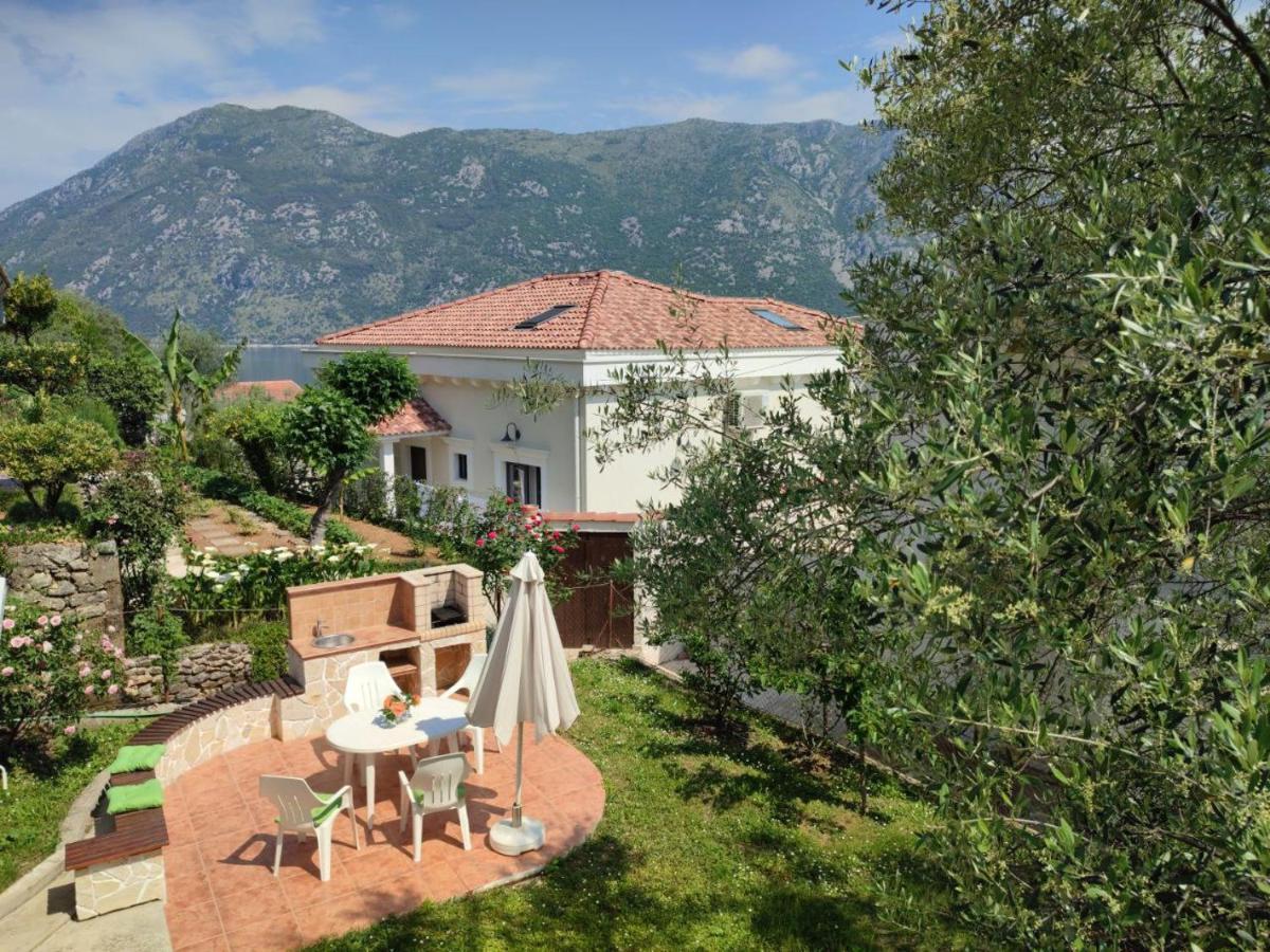 Holiday House In The Kotor Bay Exterior foto